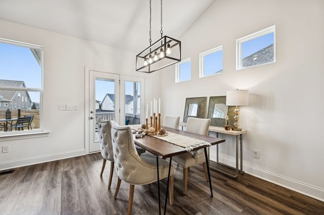 447 Rangeland Rd, Spring Hill, TN 37174