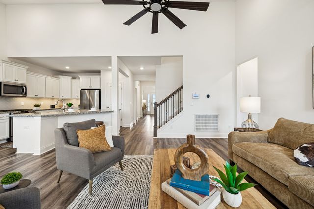 447 Rangeland Rd, Spring Hill, TN 37174