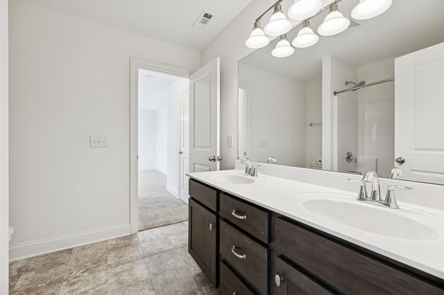 447 Rangeland Rd, Spring Hill, TN 37174