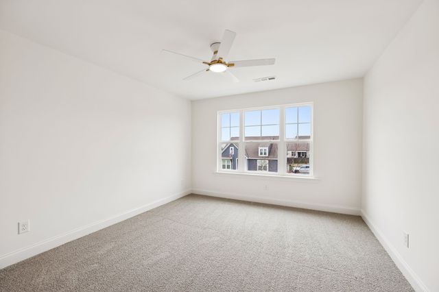 447 Rangeland Rd, Spring Hill, TN 37174