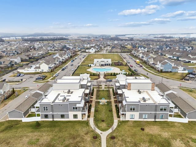 447 Rangeland Rd, Spring Hill, TN 37174