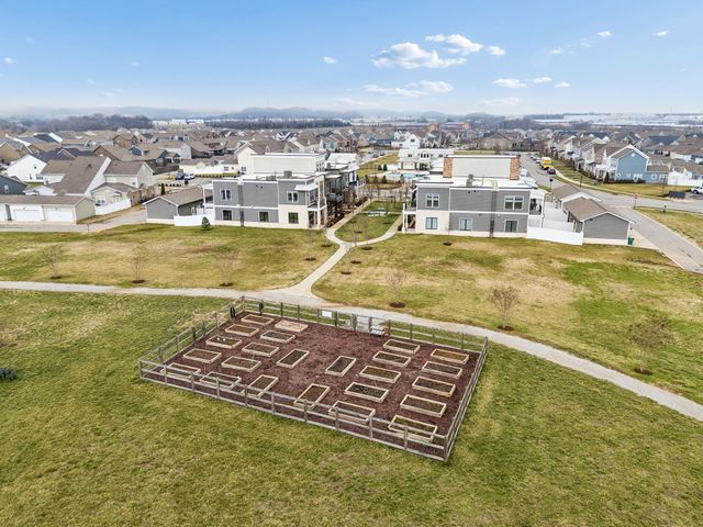 447 Rangeland Rd, Spring Hill, TN 37174