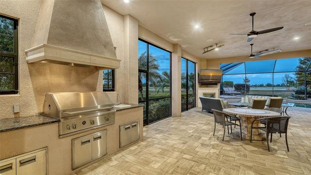 15621 LINN PARK TERRACE, Lakewood Ranch, FL 34202