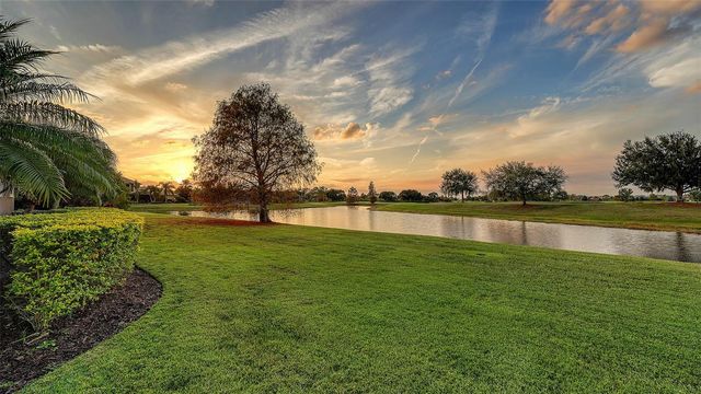 15621 LINN PARK TERRACE, Lakewood Ranch, FL 34202