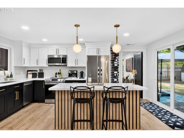 1207 Nw 62ND St, Vancouver, WA 98663