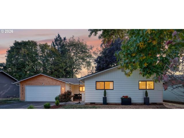 1207 Nw 62ND St, Vancouver, WA 98663