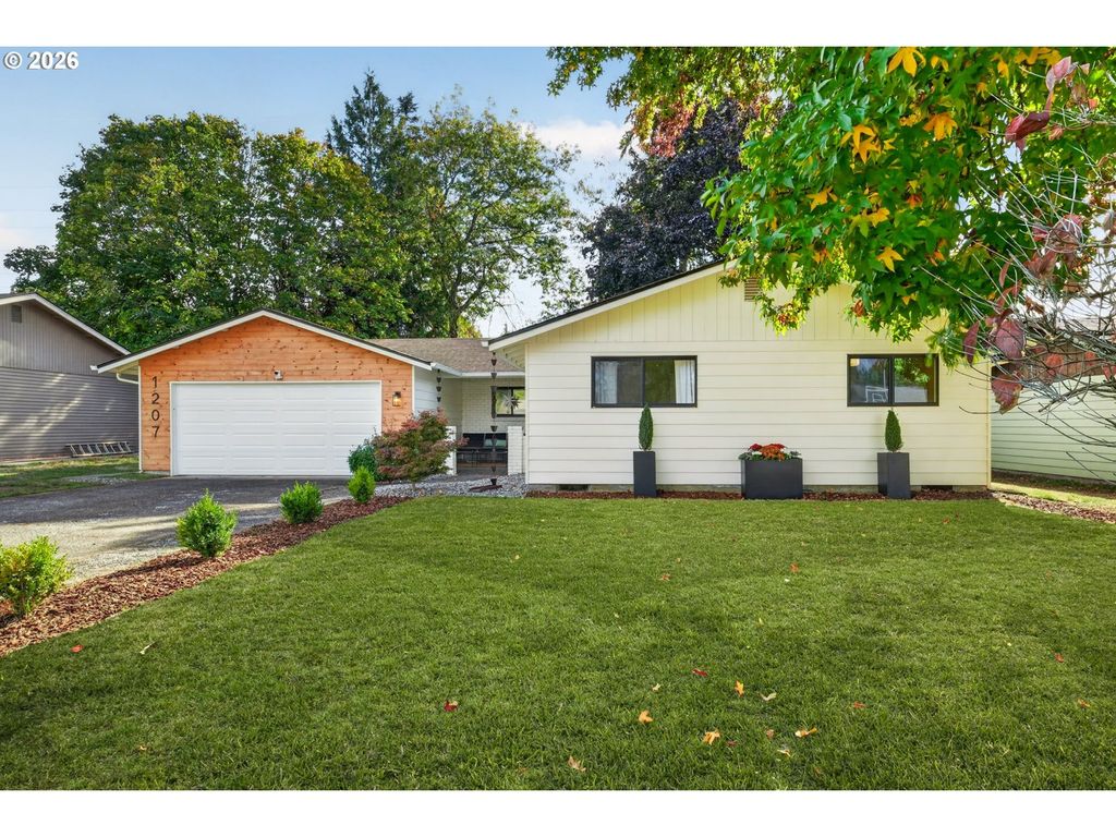 1207 Nw 62ND St, Vancouver, WA 98663