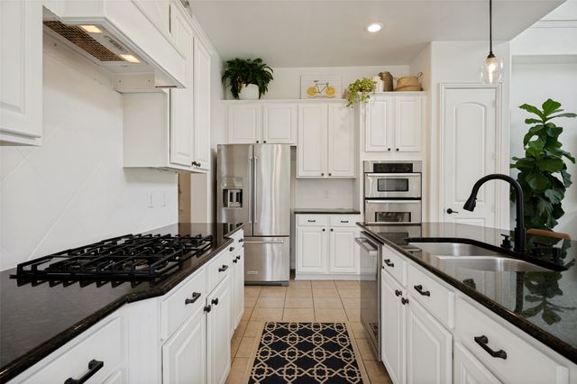 500 Castlewood Drive, Mckinney, TX 75071