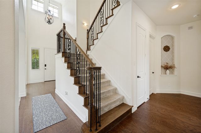 500 Castlewood Drive, Mckinney, TX 75071
