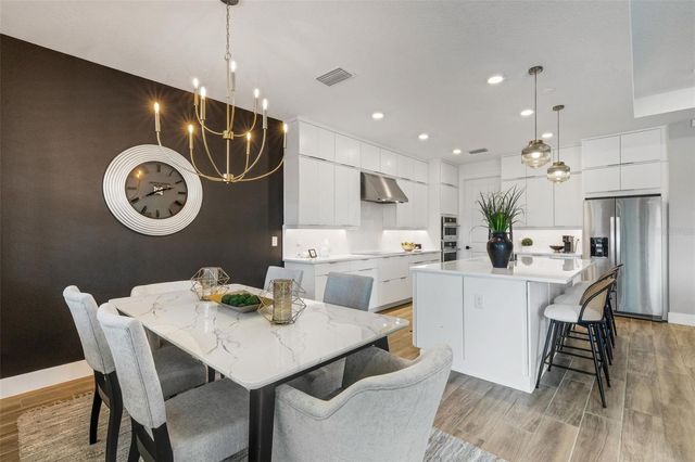 2524 COBALT SHORES LANE, Clearwater, FL 33761