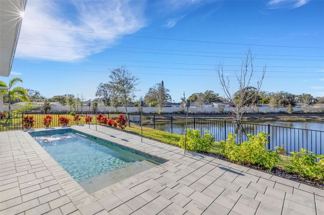 2524 COBALT SHORES LANE, Clearwater, FL 33761