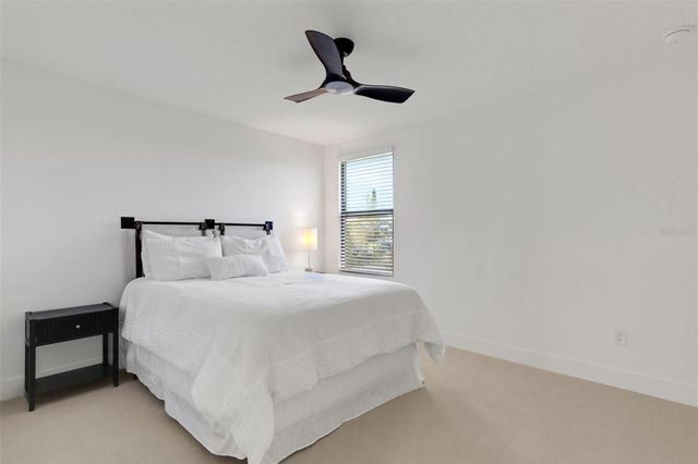 2524 COBALT SHORES LANE, Clearwater, FL 33761