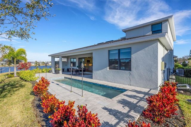 2524 COBALT SHORES LANE, Clearwater, FL 33761