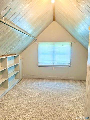 15 Rosedale Terrace, Stratford, CT 06614