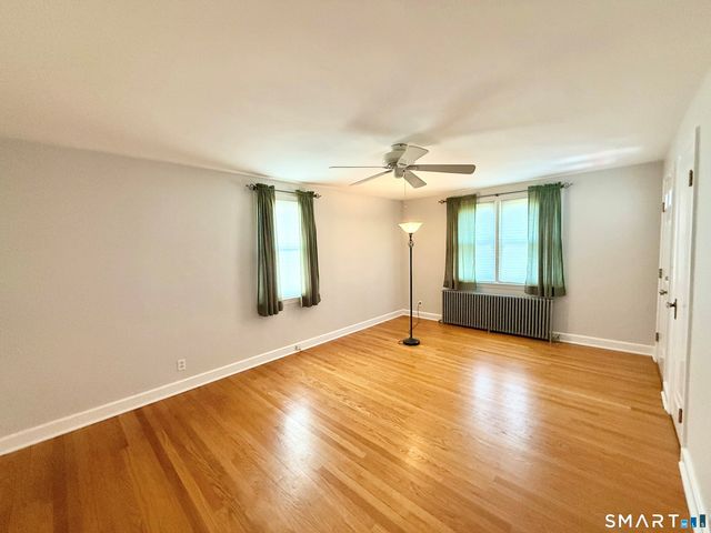 15 Rosedale Terrace, Stratford, CT 06614