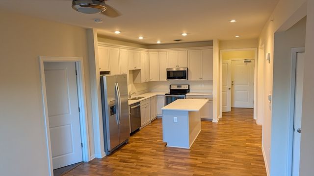 110 Trotter Road 2409, Weymouth, MA 02190