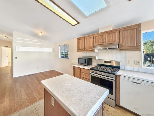 450 E Bradley Ave 127, El Cajon, CA 92021