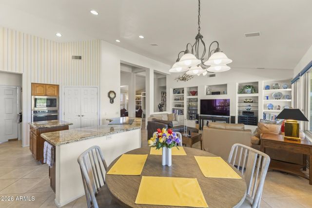 15905 W CLEAR CANYON Drive, Surprise, AZ 85374