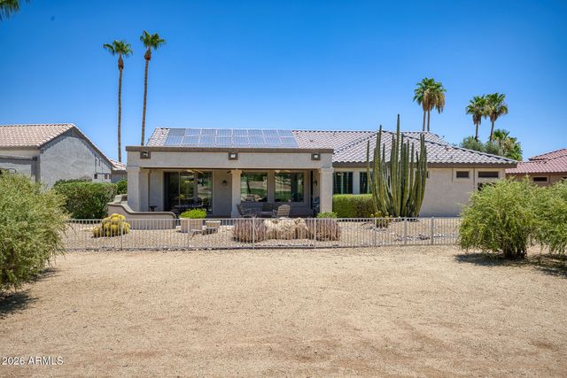 15905 W CLEAR CANYON Drive, Surprise, AZ 85374