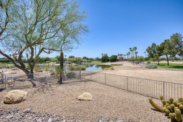 15905 W CLEAR CANYON Drive, Surprise, AZ 85374