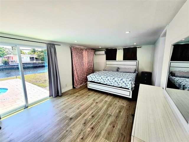 1430 NE 53rd Court, Fort Lauderdale, FL 33334