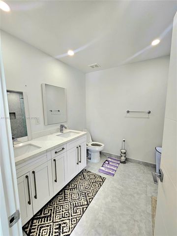 1430 NE 53rd Court, Fort Lauderdale, FL 33334