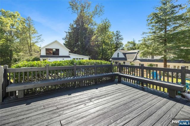 414 Franklin Avenue, Wyckoff, NJ 07481