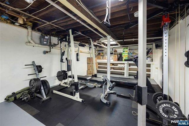 414 Franklin Avenue, Wyckoff, NJ 07481