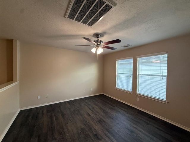 308 Glade Bridge Lane, Dickinson, TX 77539