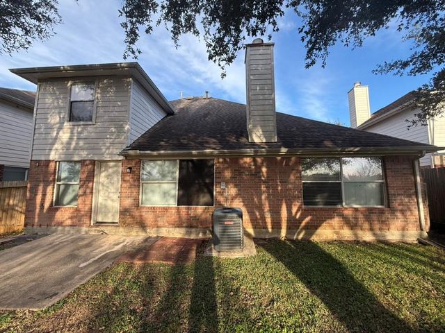 308 Glade Bridge Lane, Dickinson, TX 77539