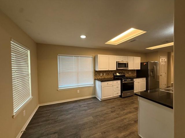 308 Glade Bridge Lane, Dickinson, TX 77539