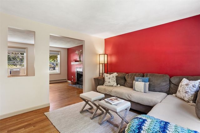 10 Sycamore Drive, Coventry, RI 02816