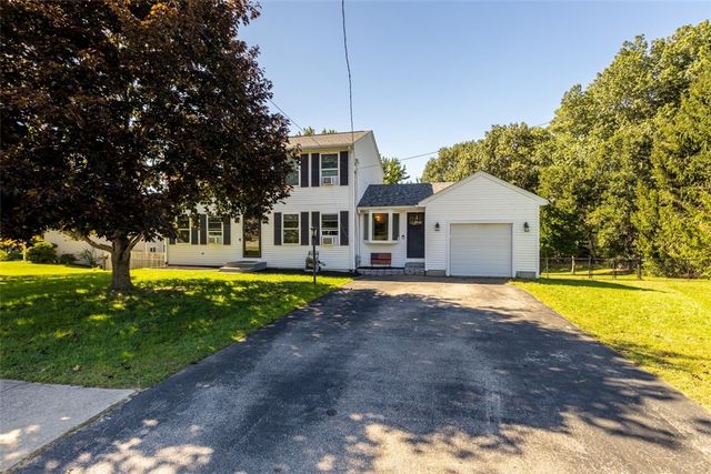 10 Sycamore Drive, Coventry, RI 02816