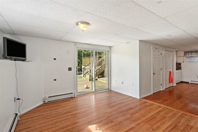 10 Sycamore Drive, Coventry, RI 02816