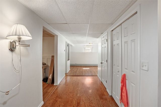 10 Sycamore Drive, Coventry, RI 02816