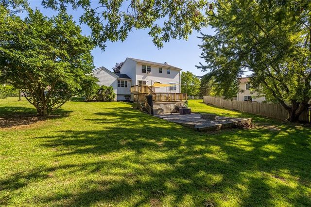 10 Sycamore Drive, Coventry, RI 02816