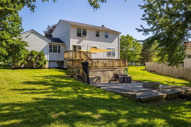 10 Sycamore Drive, Coventry, RI 02816