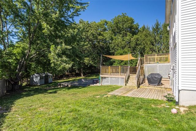 10 Sycamore Drive, Coventry, RI 02816
