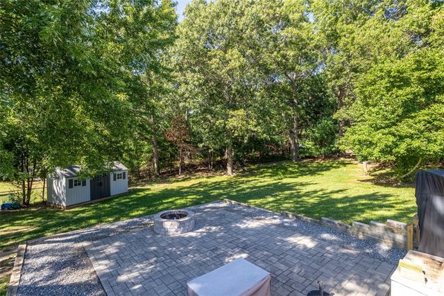 10 Sycamore Drive, Coventry, RI 02816