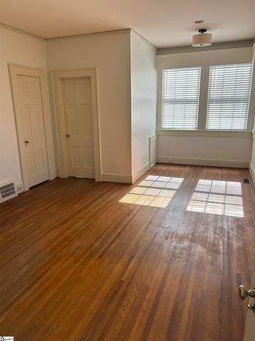 101 W Augusta Place, Greenville, SC 29605