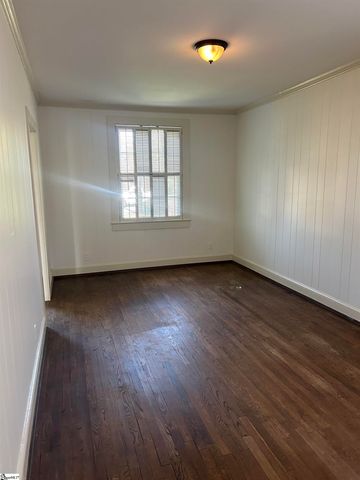 101 W Augusta Place, Greenville, SC 29605