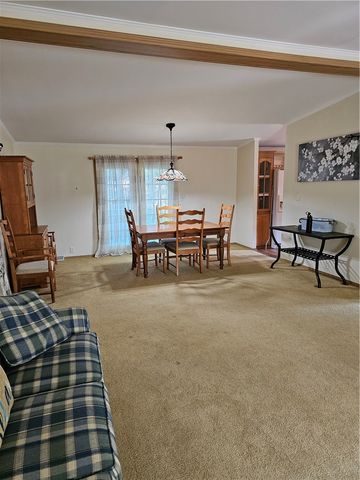 4 Darius Lane, Coventry, RI 02816