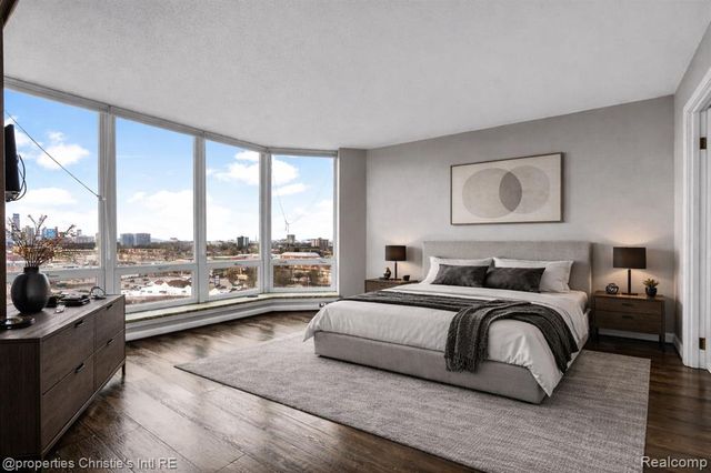 250 E Harbortown Drive 1302, Detroit, MI 48207