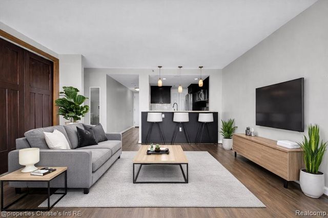 250 E Harbortown Drive 1302, Detroit, MI 48207