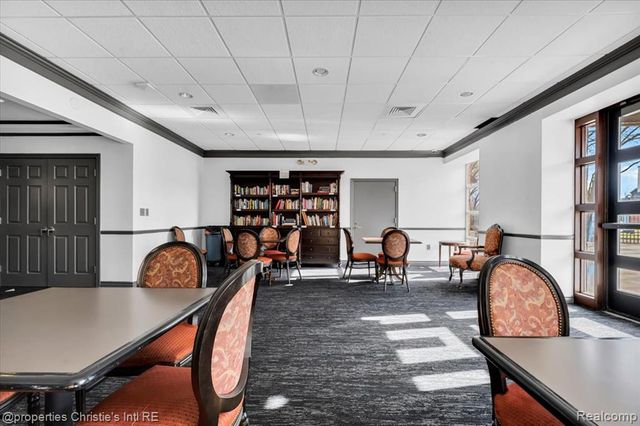 250 E Harbortown Drive 1302, Detroit, MI 48207