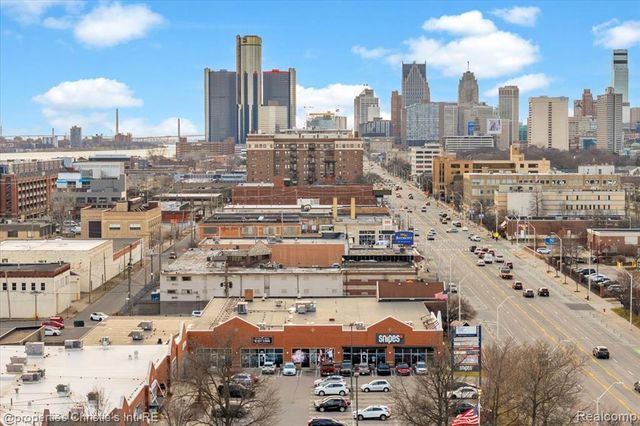 250 E Harbortown Drive 1302, Detroit, MI 48207