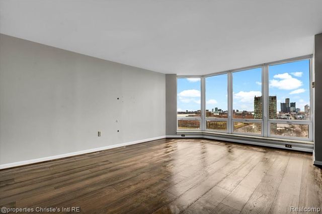 250 E Harbortown Drive 1302, Detroit, MI 48207