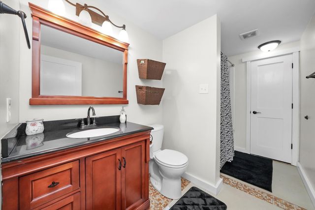 14716 Il Route 176 Highway, Woodstock, IL 60098