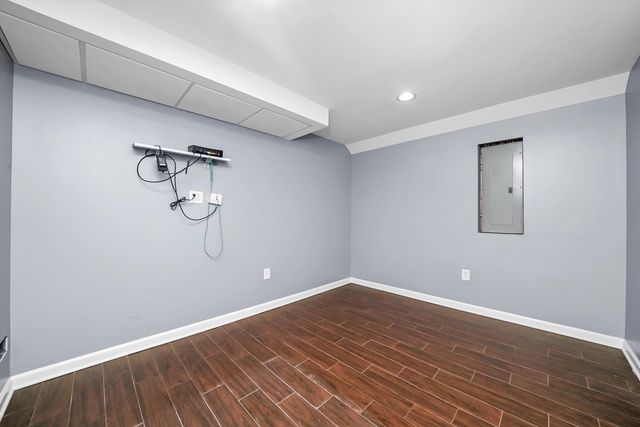 14716 Il Route 176 Highway, Woodstock, IL 60098