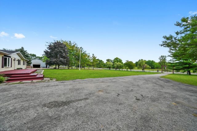 14716 Il Route 176 Highway, Woodstock, IL 60098